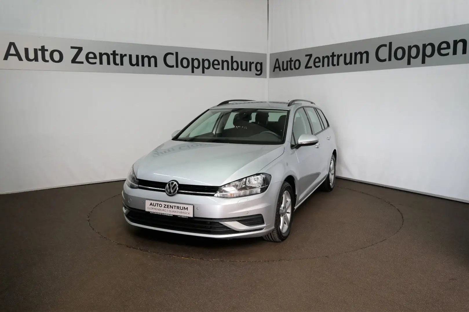 Volkswagen Golf Variant TDI Navi+Climatr.+Tempomat+PDC+Alu Silber - 1