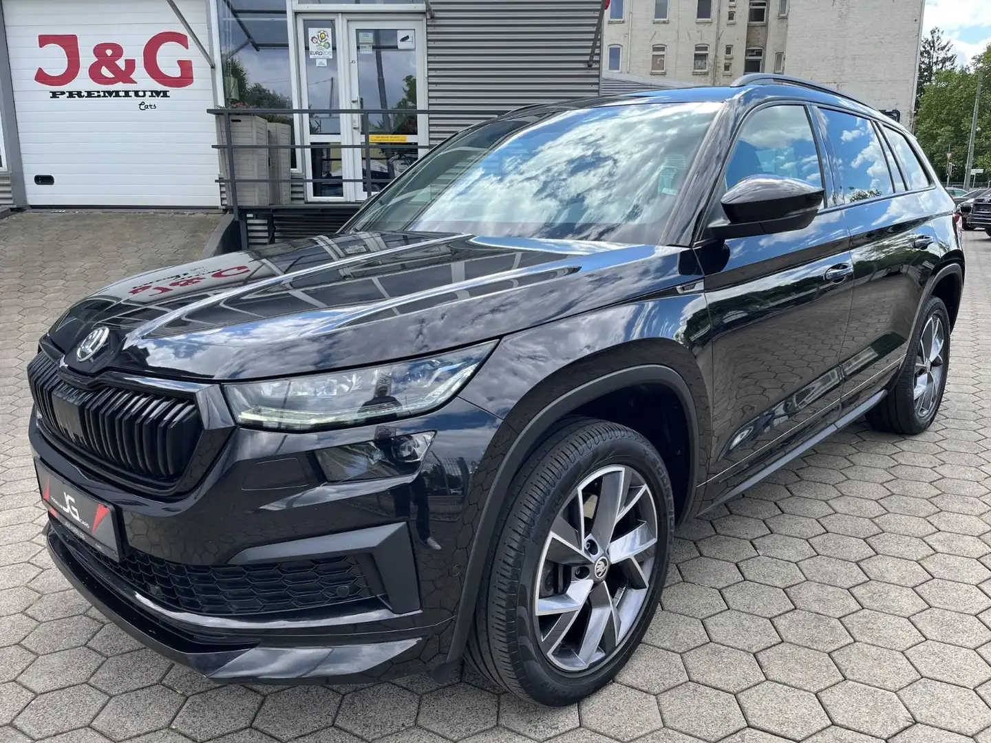 Skoda Kodiaq Sportline 4x4*Columbus*360°Matrix*Standh. Zwart - 1