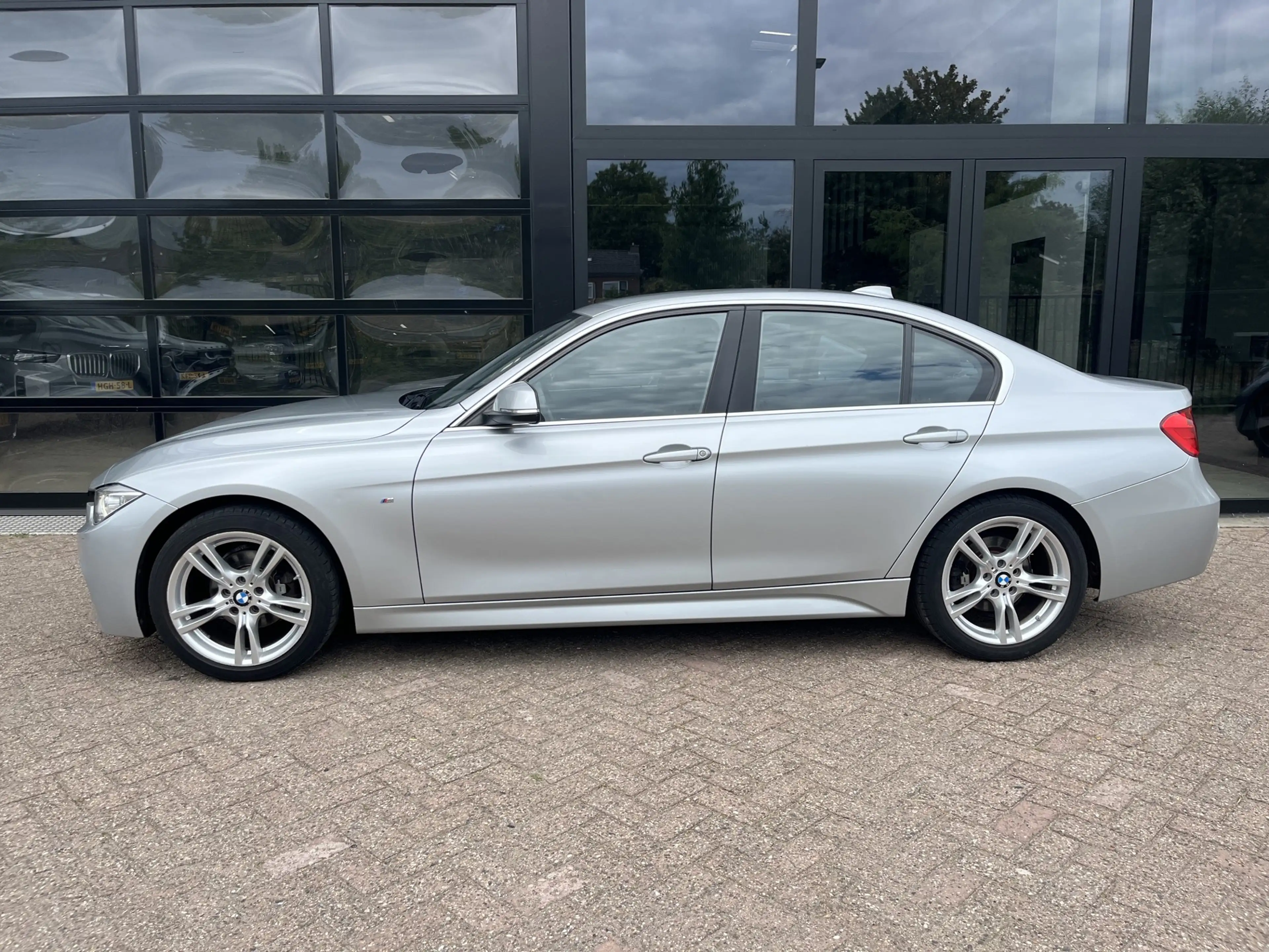 BMW 316 3-serie 316i Executive, M-Sport pakket — photo 3