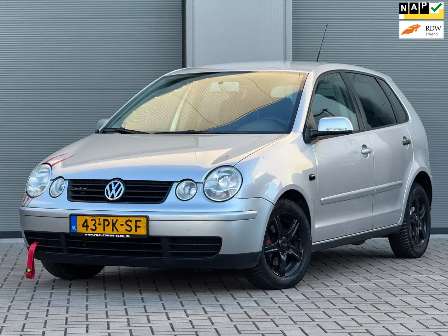 Volkswagen Polo 1.4-16V Athene | Airco | Elektrische spiegels | El Grigio - 1