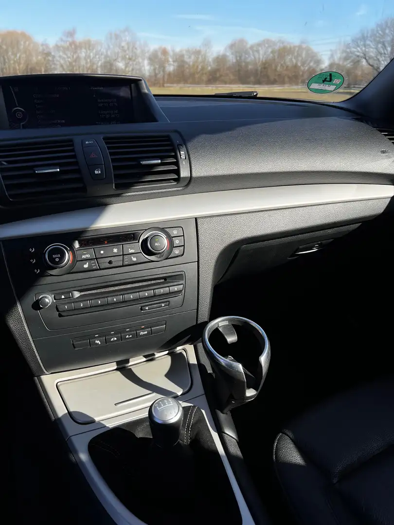 BMW 120 120d Cabrio Grau - 2