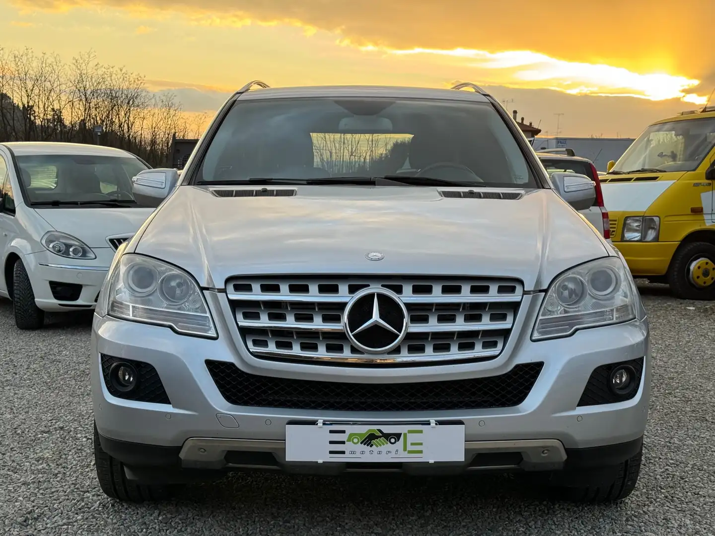 Mercedes-Benz ML 350 CDI 4Matic 7G-TRONIC SPORT Szary - 2