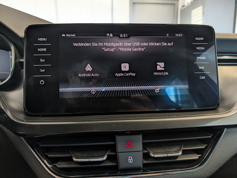 Skoda Scala 1.5 TSI Style DSG AHK ACC NAVI 18" LED PDC VLB — photo 15