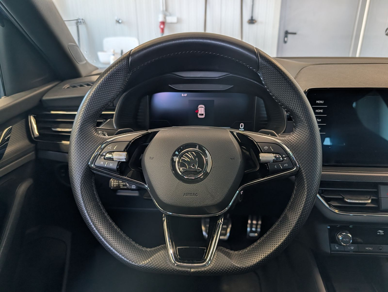 Skoda Scala 1.5 TSI Style DSG AHK ACC NAVI 18" LED PDC VLB — photo 8