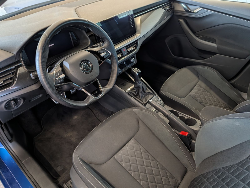 Skoda Scala 1.5 TSI Style DSG AHK ACC NAVI 18" LED PDC VLB — photo 4