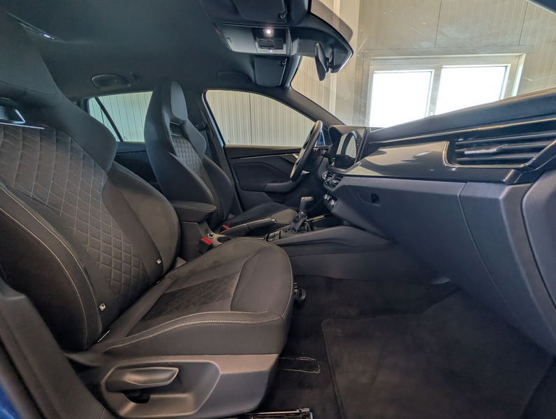 Skoda Scala 1.5 TSI Style DSG AHK ACC NAVI 18" LED PDC VLB — photo 12