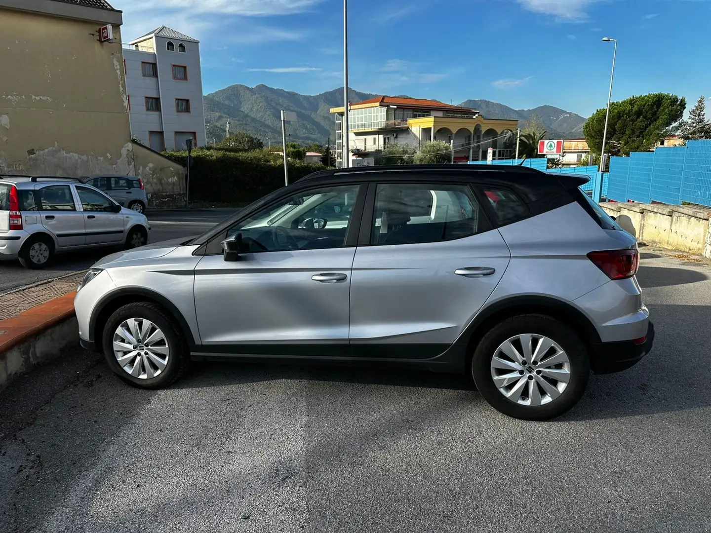 SEAT Arona Arona 1.0 EcoTSI 110 CV DSG Style Grigio - 2