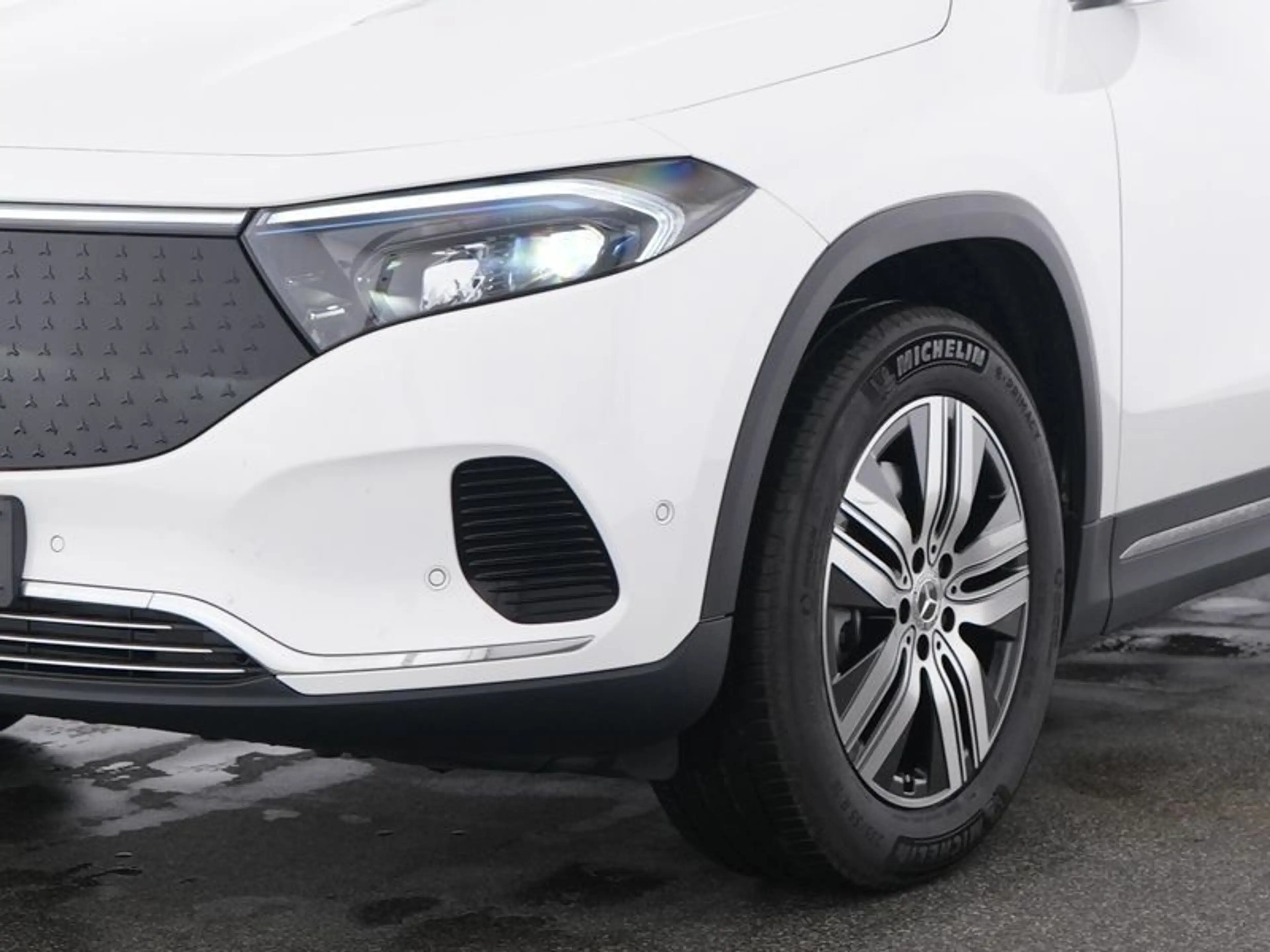 Mercedes-Benz EQA 250+ PROGR-ADVANCED MEMORY DISTRONIC WDGLAS — photo 3