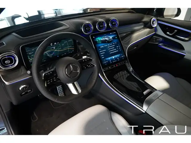 Mercedes-Benz GLC 200 view 9