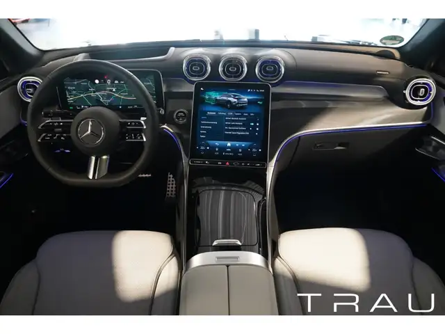 Mercedes-Benz GLC 200 view 13