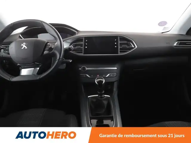 Peugeot 308 view 12
