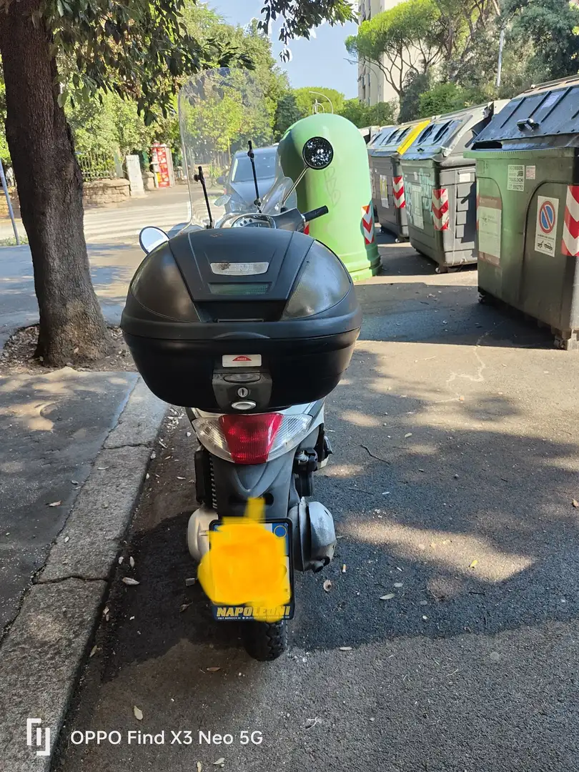 Piaggio Liberty 150 Wit - 1