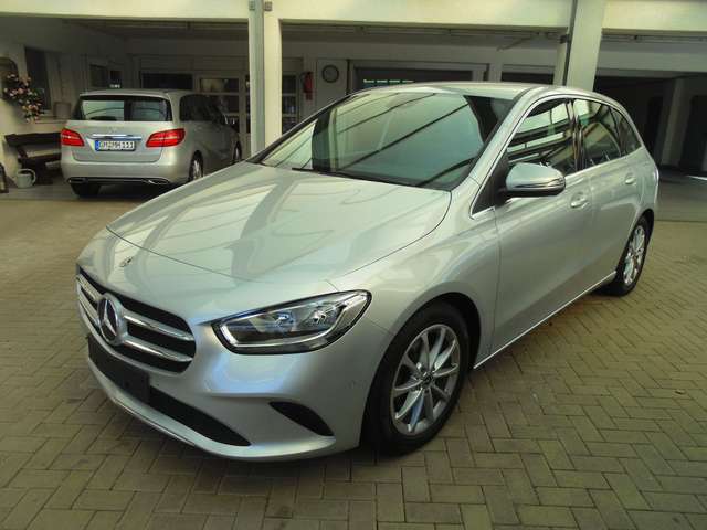 Imagine Mercedes-Benz B 180 Progessive MBUX Kamera Navi Sitzh.