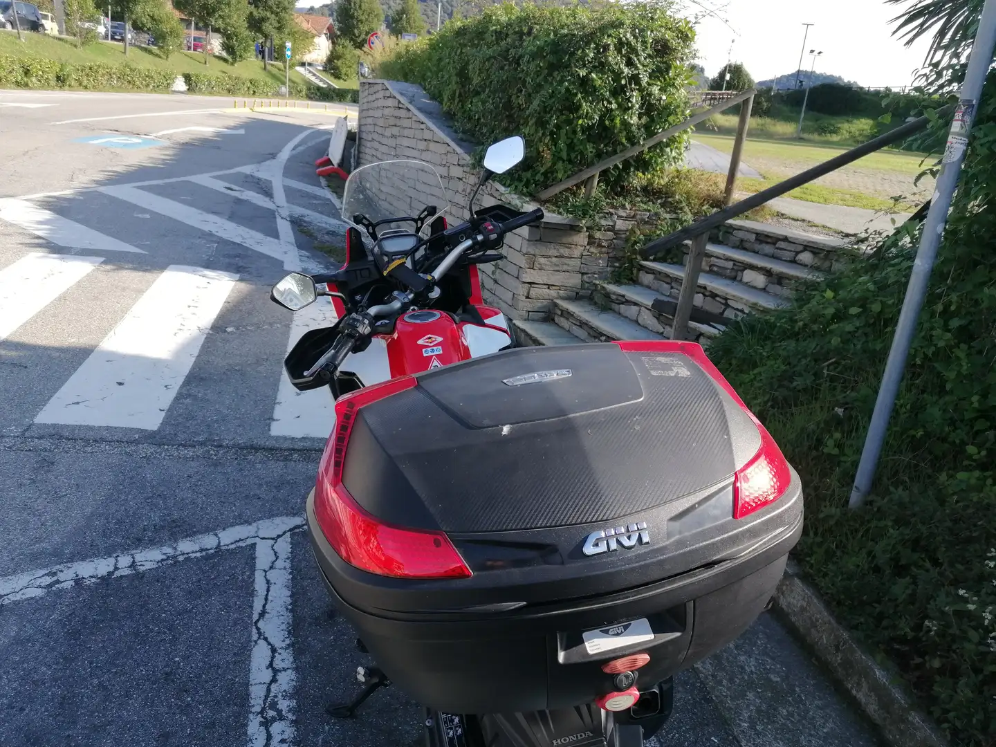 Honda CRF 1000 Africa twin 1000 Piros - 2