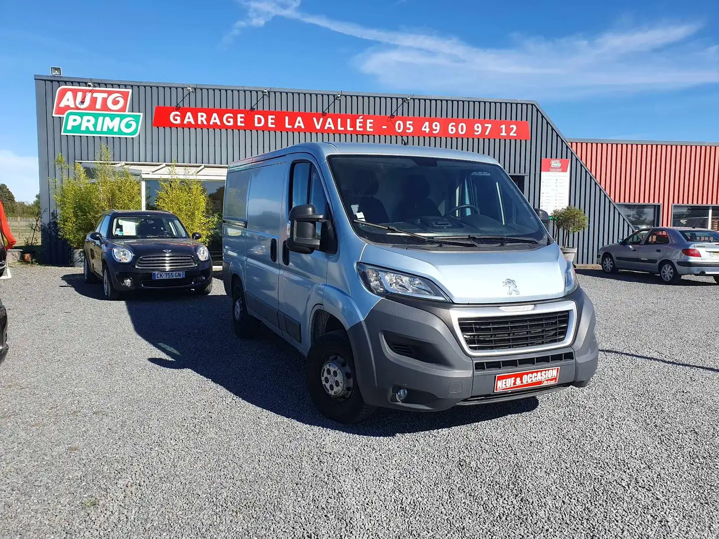 Peugeot Boxer L1 H1 PREMIUM 2.0Blue-HDI 130ch BV6 Azul - 1