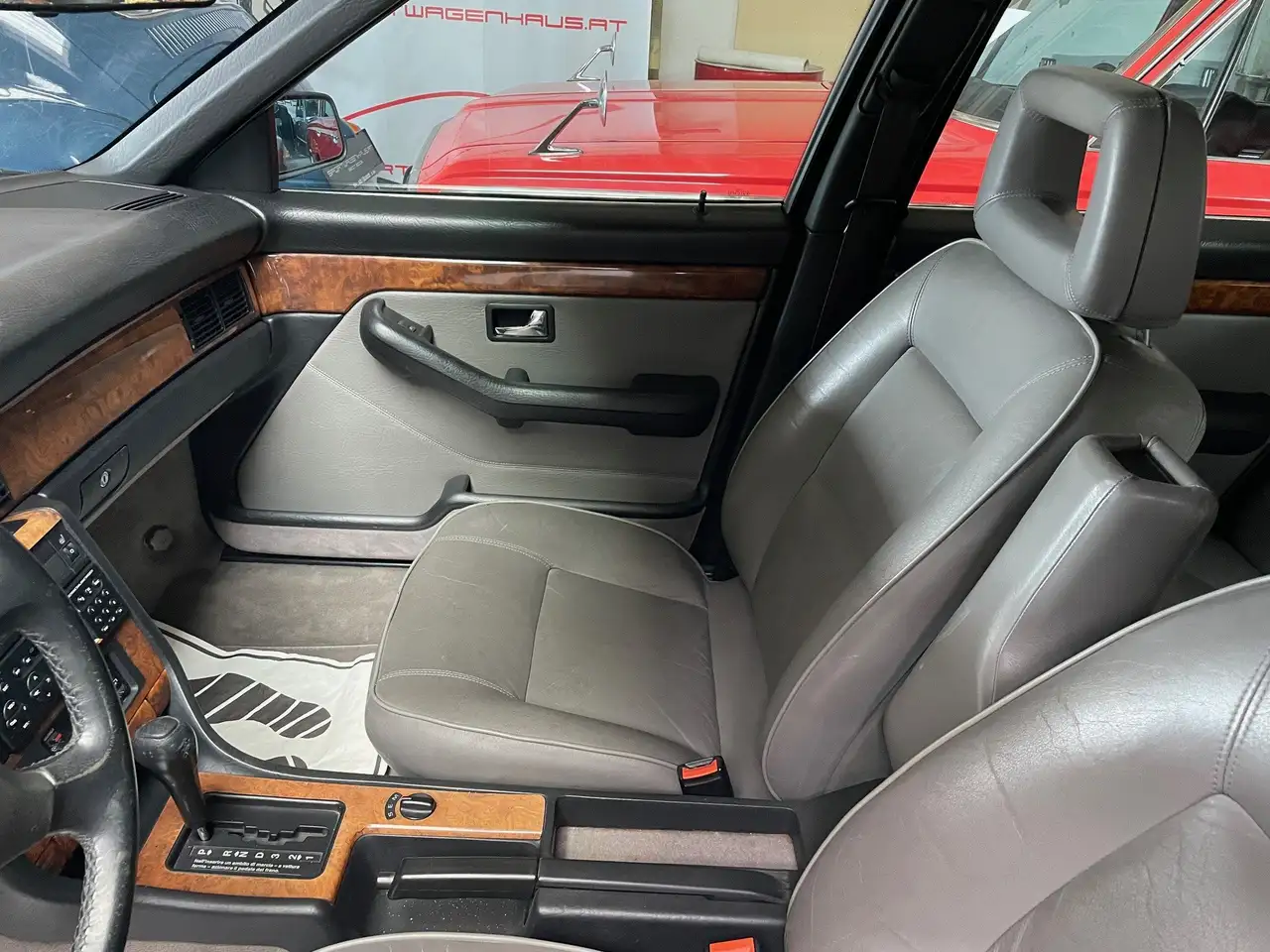 Audi V8 quattro 3,6 Aut.*nur 139tkm*aus Ital. Sammlung*, foto 12