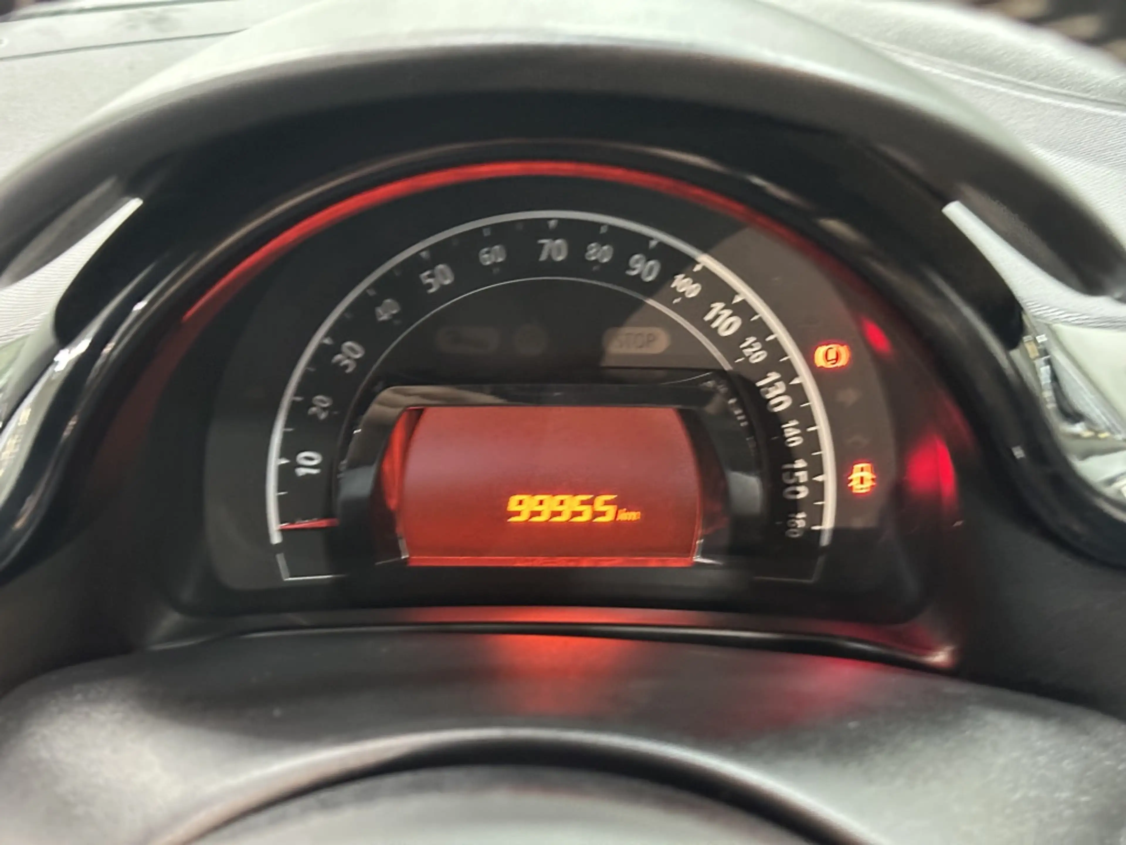 Renault Twingo 1.0 SCe SS VIVA — photo 24