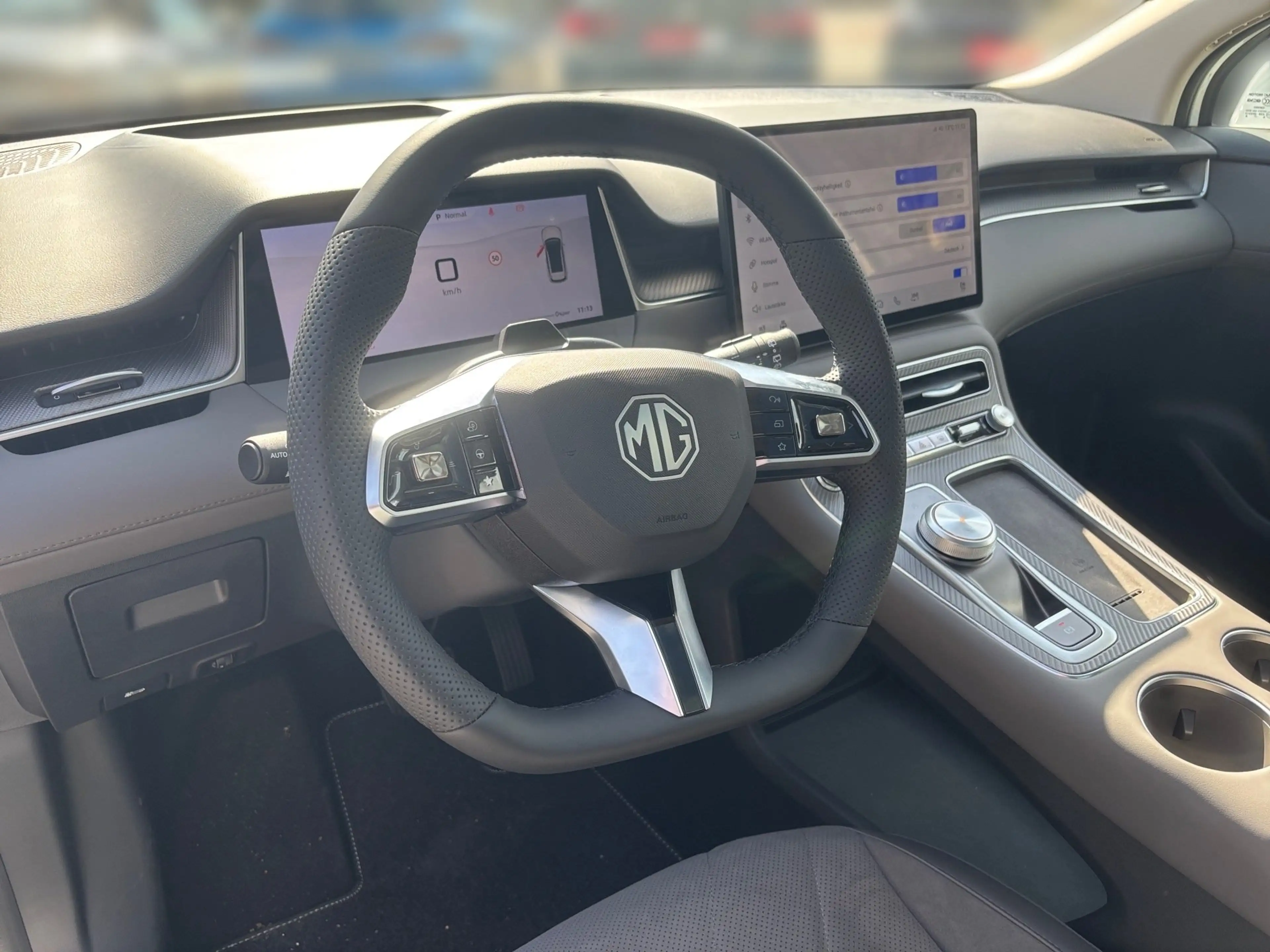 MG MGS6 EV Luxury AWD verschiedene Farben verfügbar — photo 9