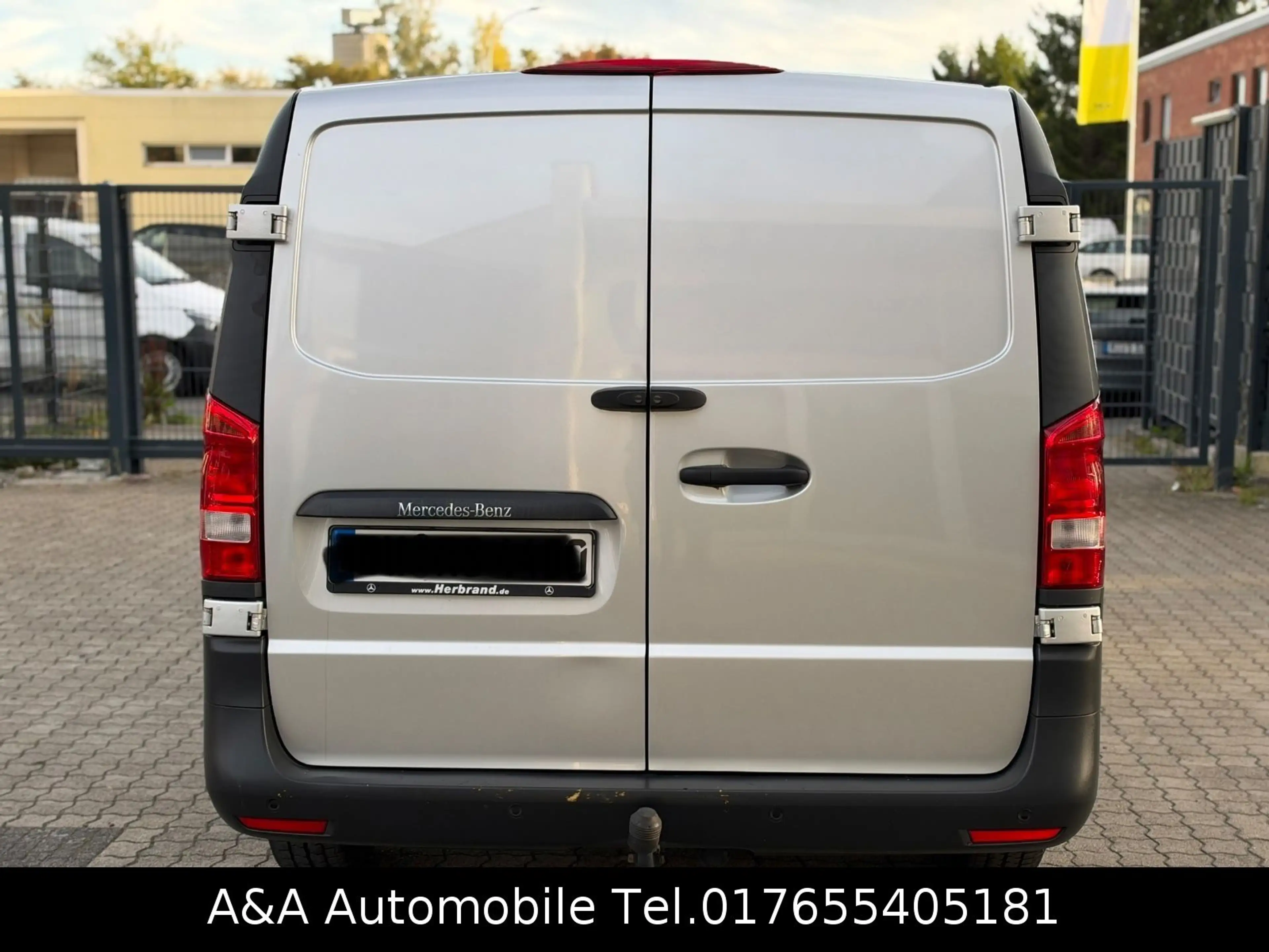 Mercedes-Benz Vito 114 CDI FWD Kasten lang Klima TÜV AHK 1Hand — photo 7