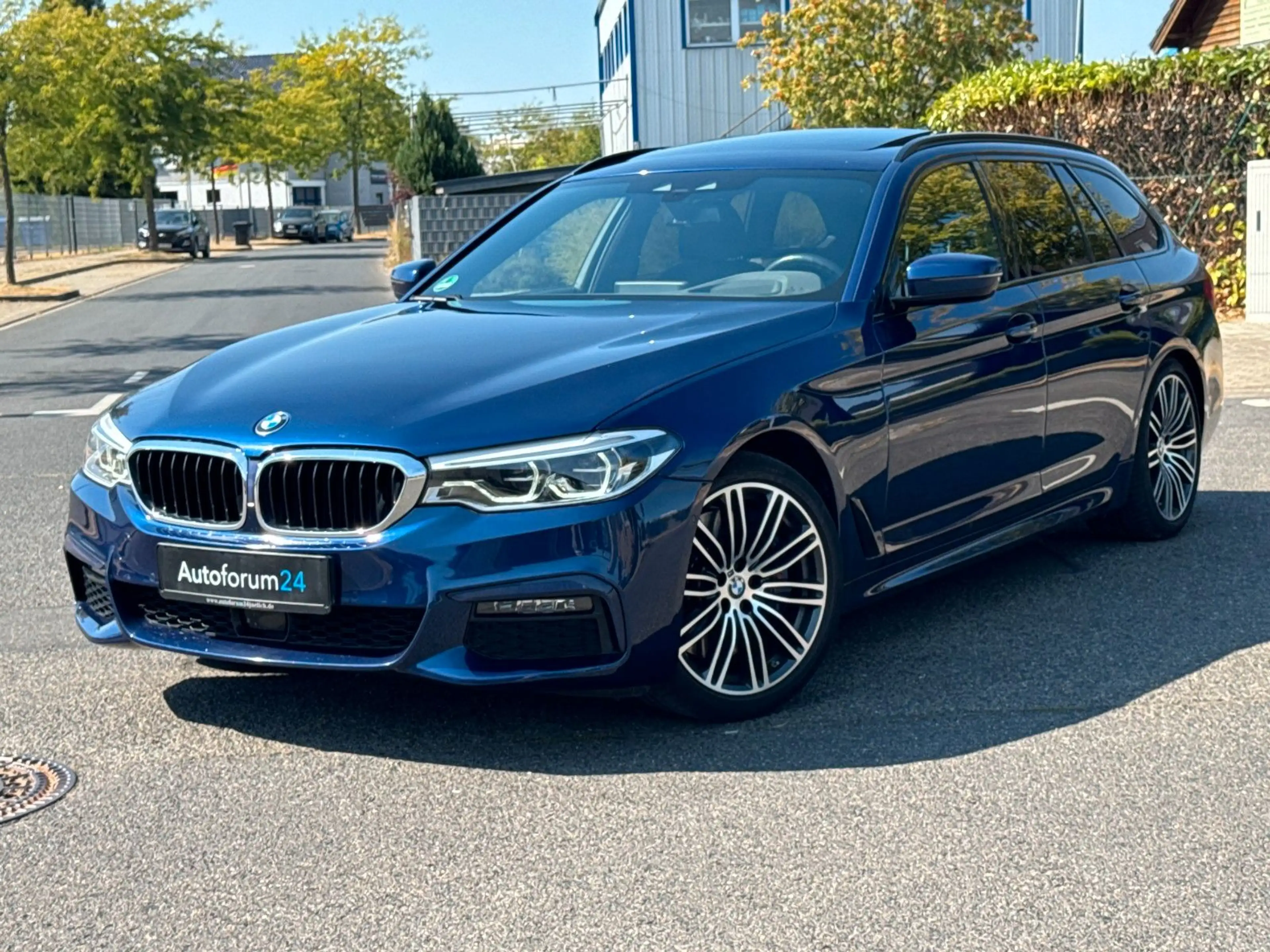 BMW 540 d Touring xDrive M Sport *Autom.*Leder*Pano*