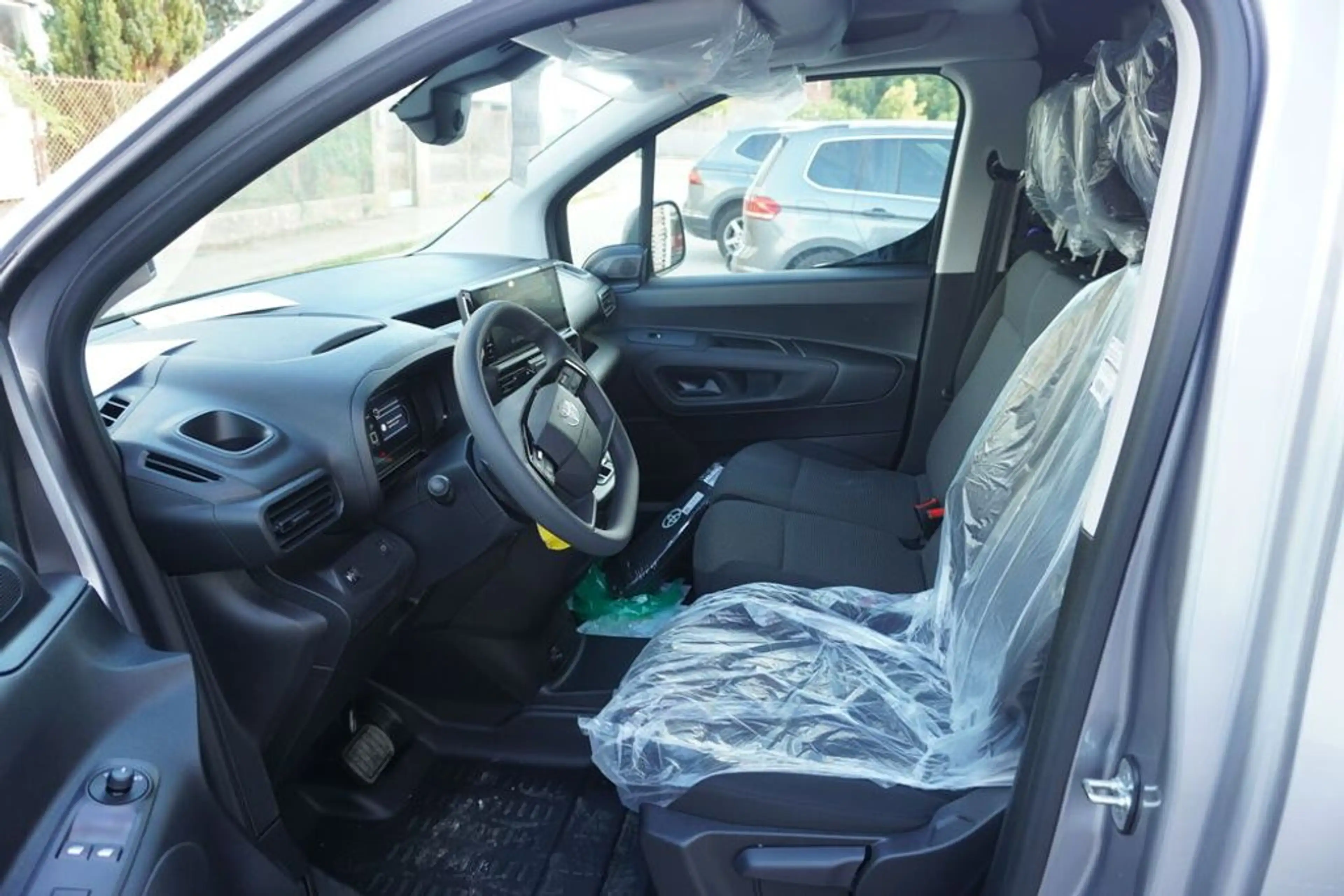 Toyota Proace City Pro Ace City Kasten Electric 50kWh L1 Meister — photo 6