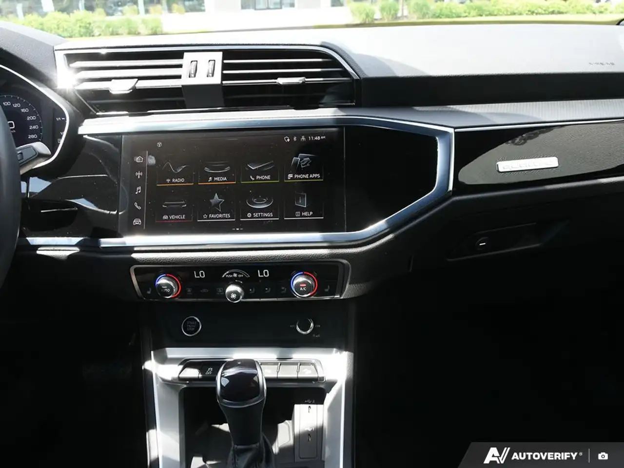 Audi Q3 снимка Audi Q3