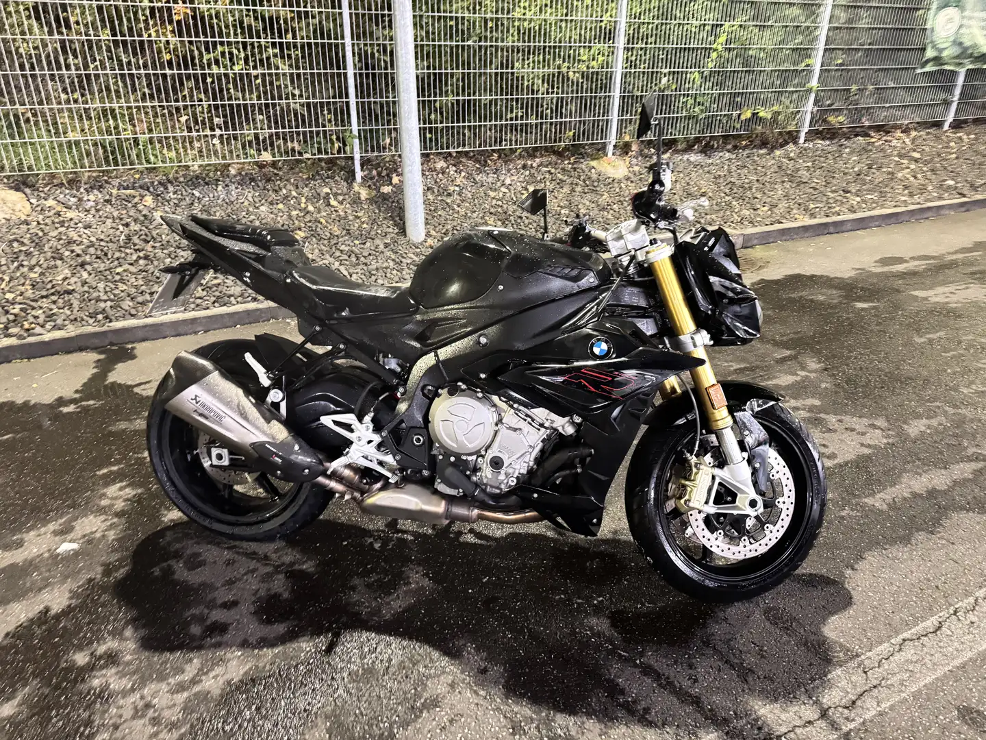 BMW S 1000 R Black Storm Metallic Czarny - 2