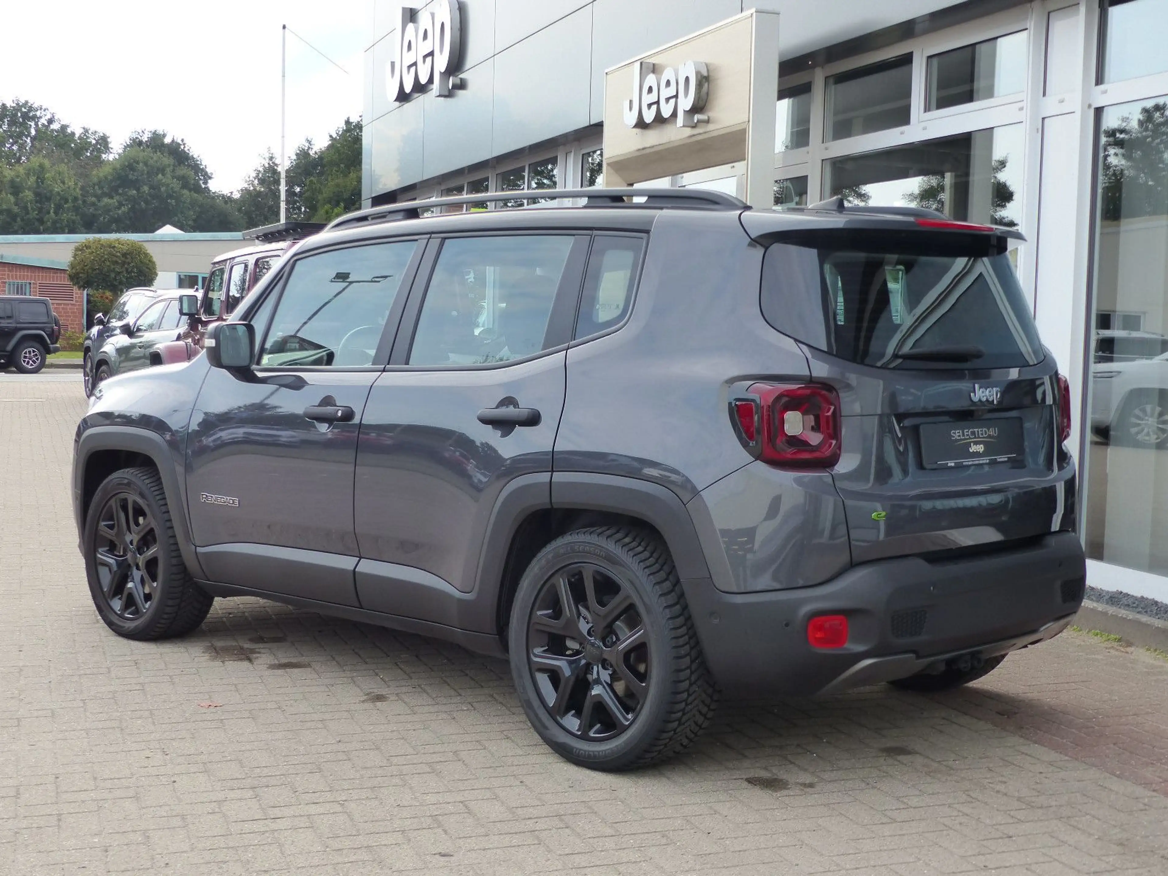 Jeep Renegade MHEV PANORAMA NAVI LEDER AHK — photo 7