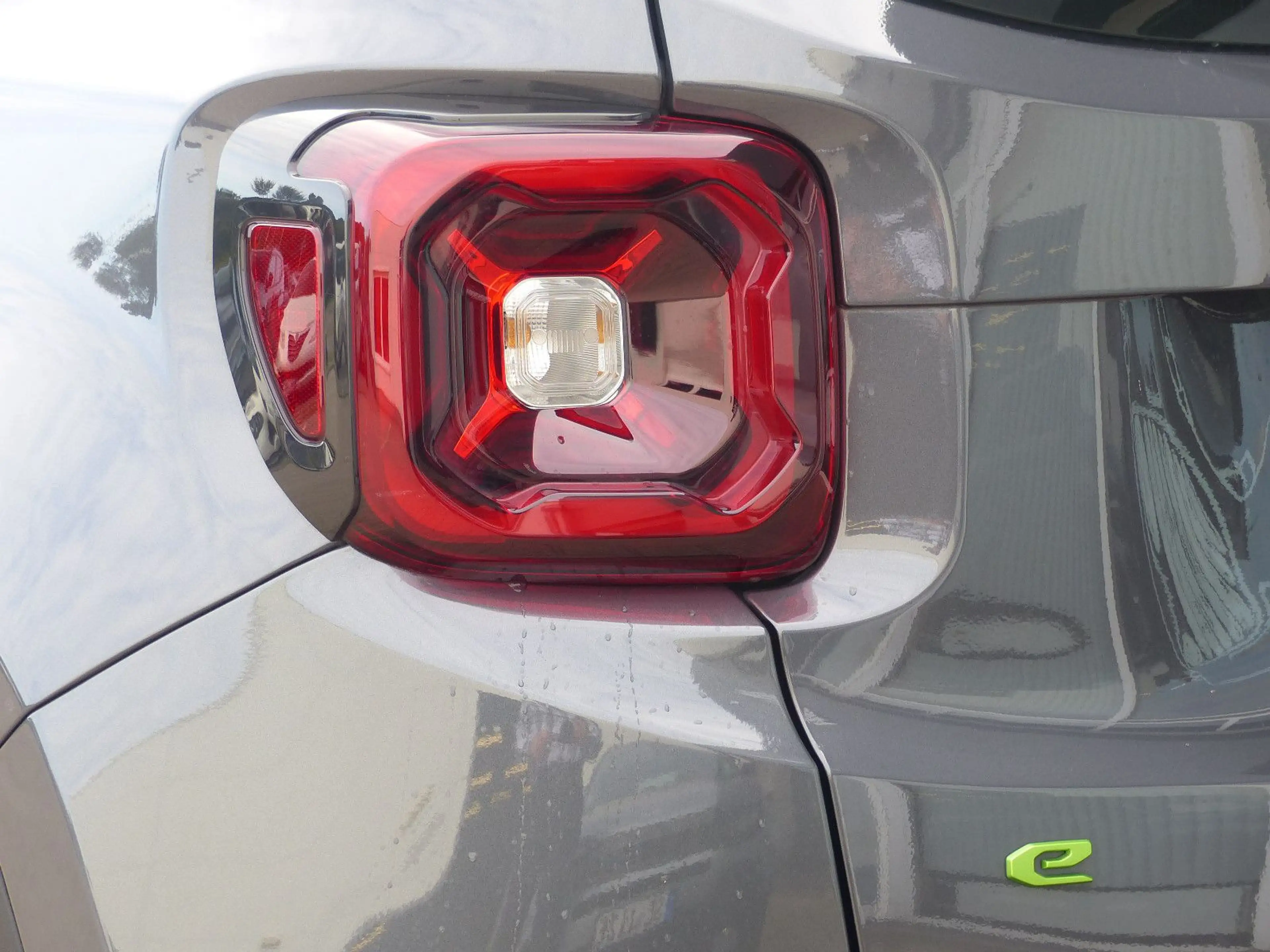 Jeep Renegade MHEV PANORAMA NAVI LEDER AHK — photo 8