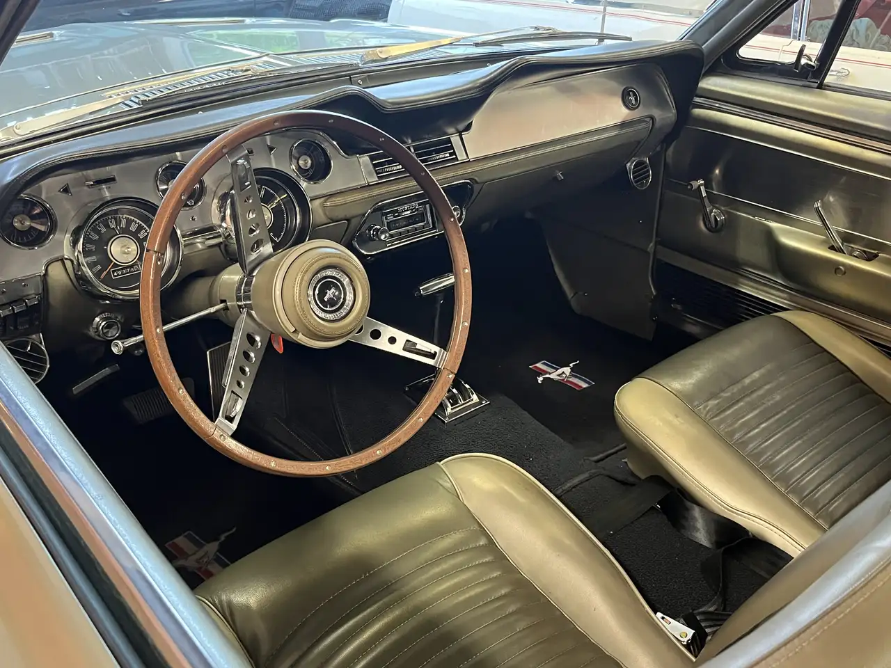 Ford Mustang Code A, foto 5