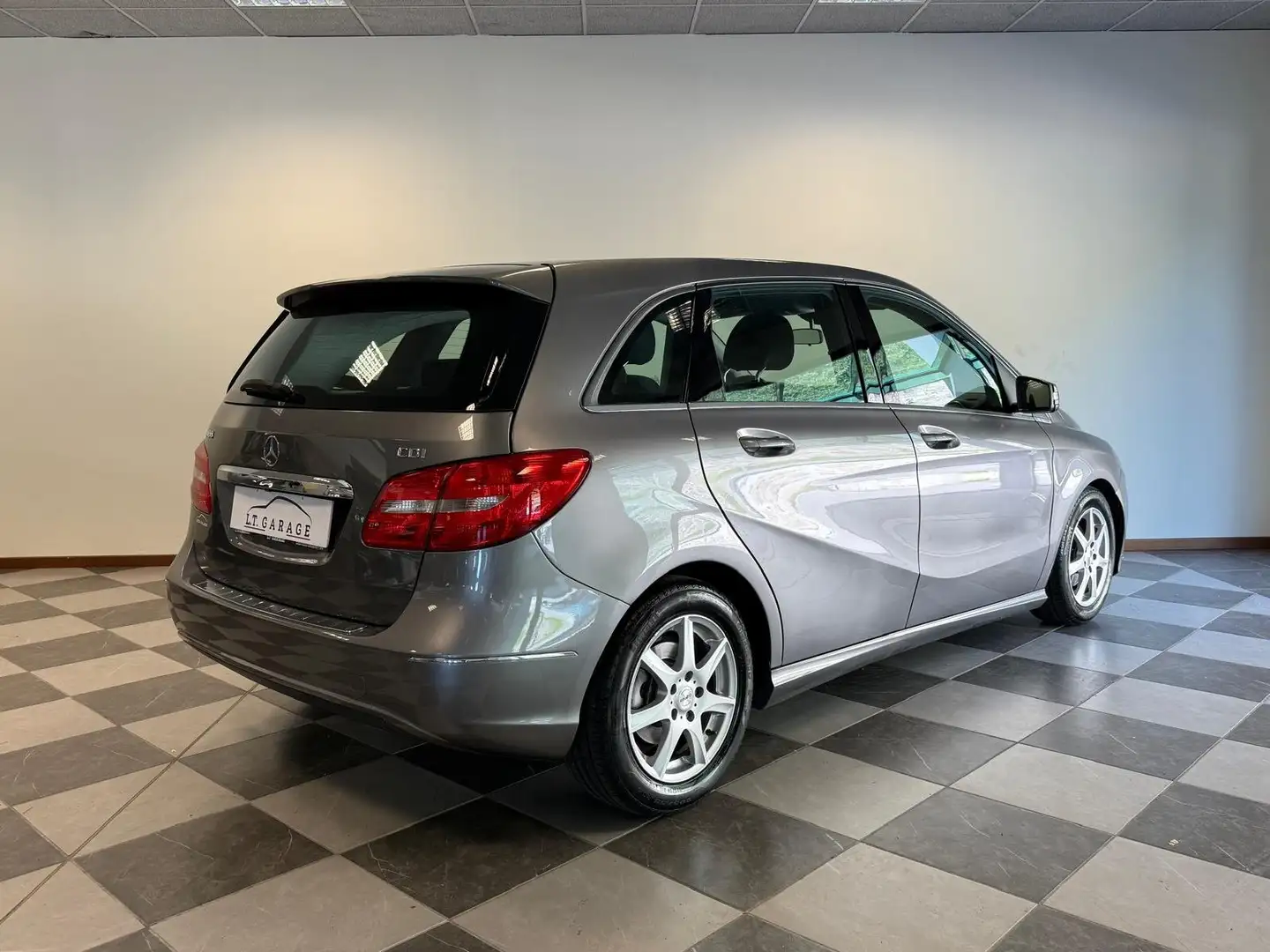 Mercedes-Benz B 180 B 180 cdi Premium auto Grigio - 2