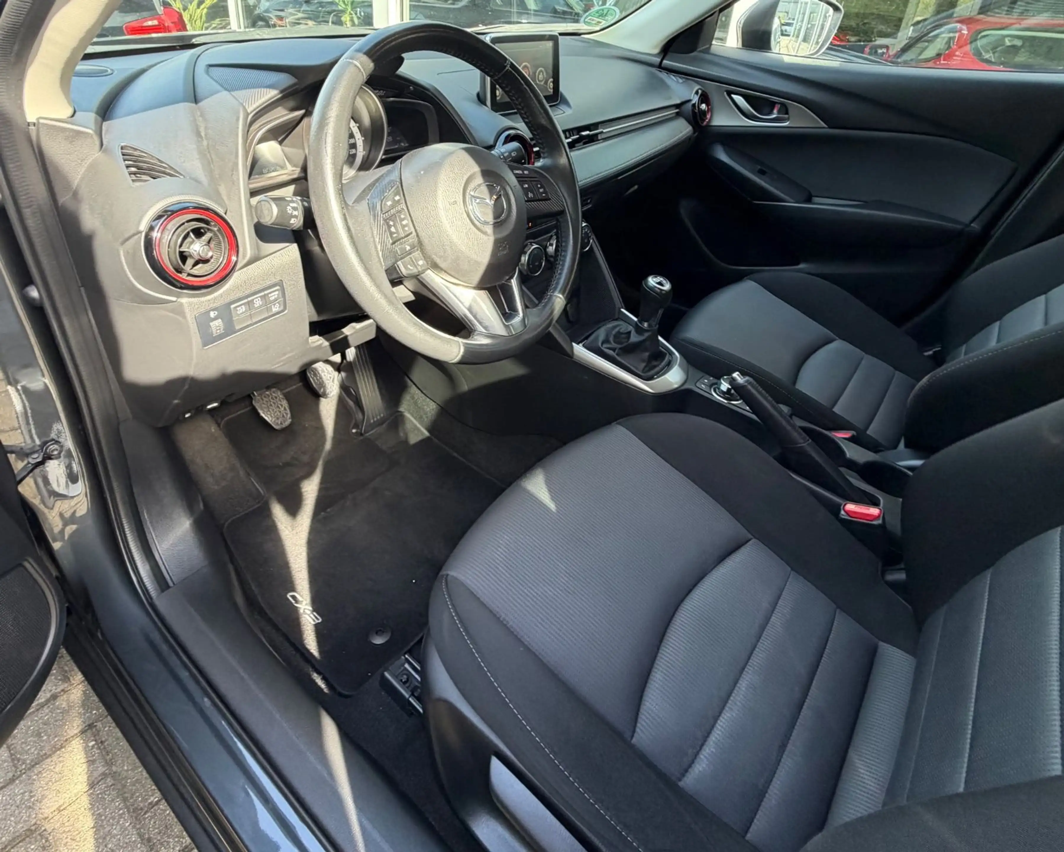 Mazda CX-3 Center-Line — photo 5