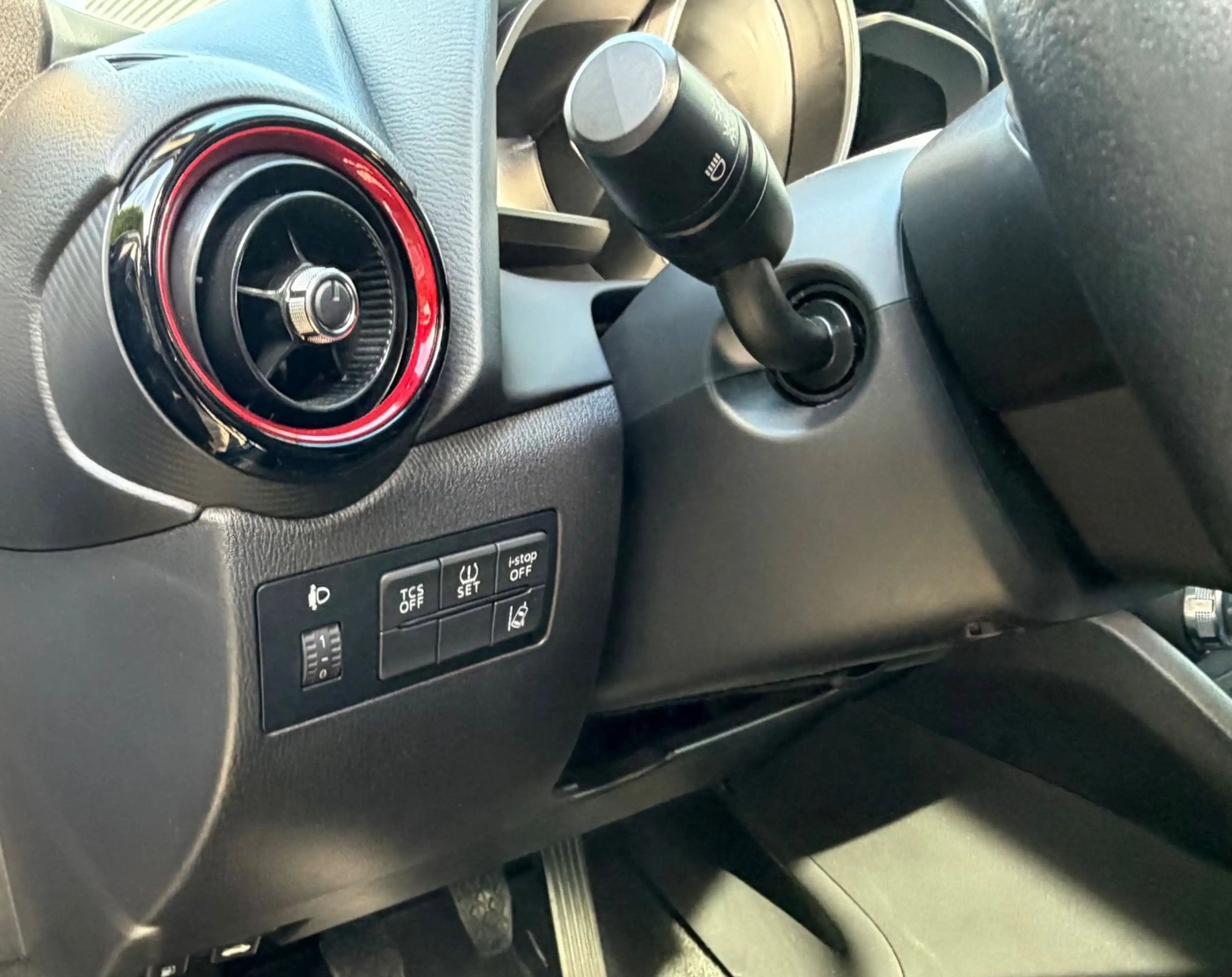 Mazda CX-3 Center-Line — photo 7