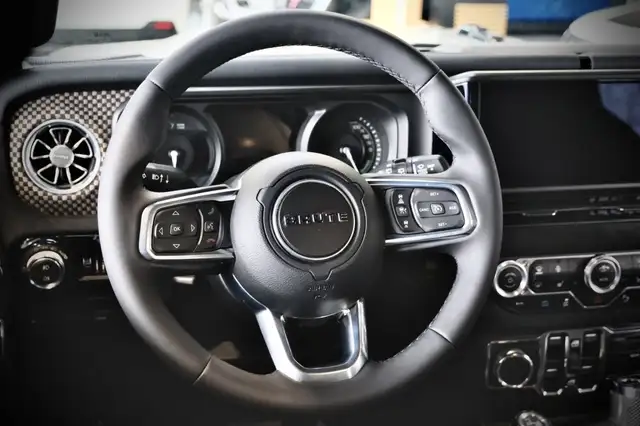 Jeep Wrangler Sahara Brute Ansicht 25