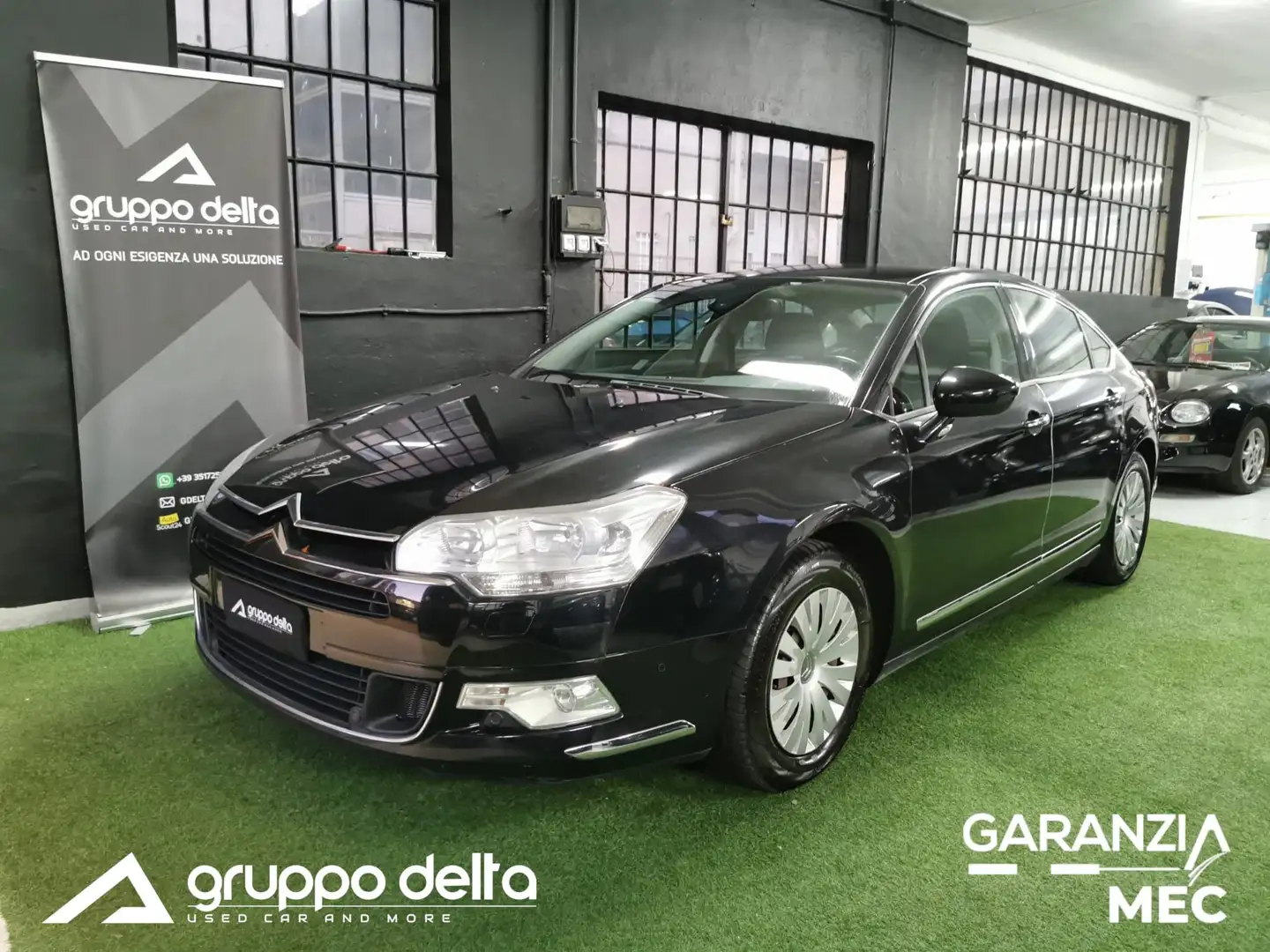 Citroen C5 Berlina 2.0 16v Exclusive GPL Fekete - 1