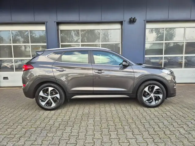 Hyundai Tucson view 8