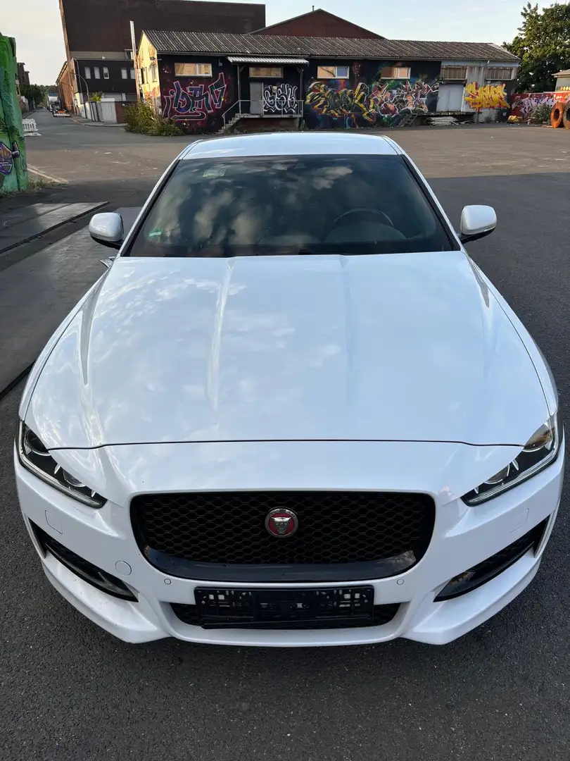 Jaguar XE 20d Aut. R-Sport - 1