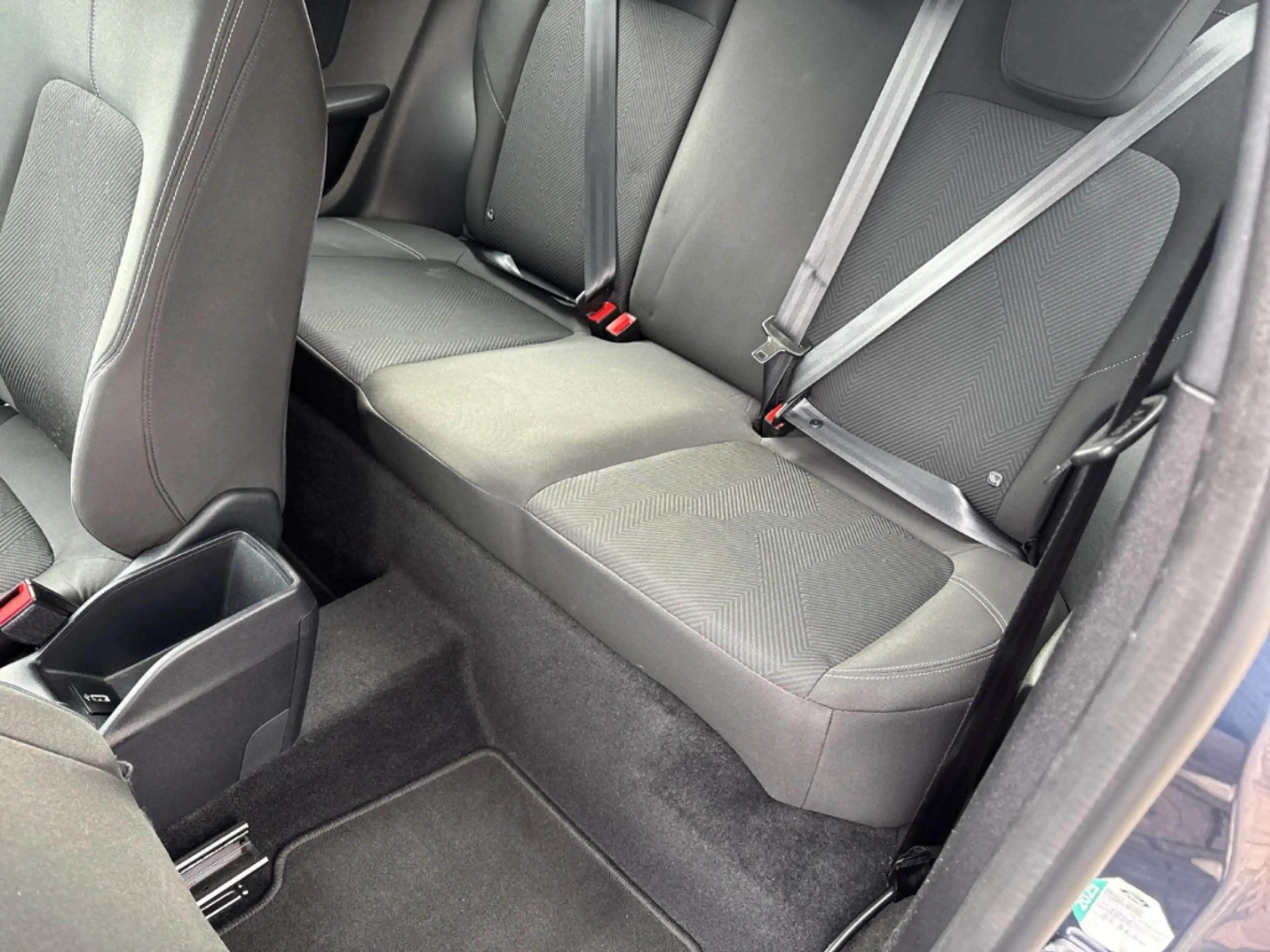 Ford Fiesta Cool & Connect+AppleCarPlay+PDC+WinterPaket — photo 11