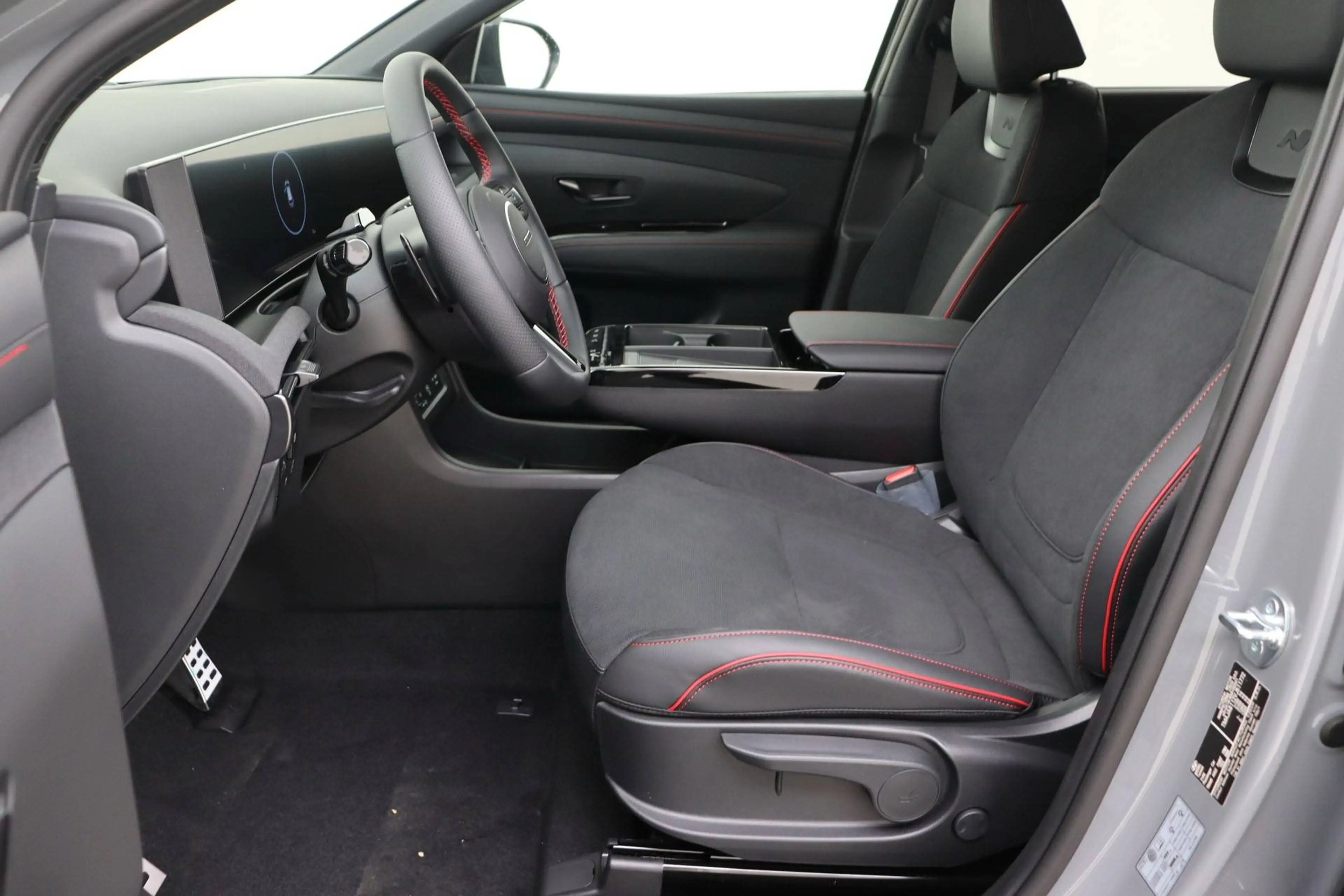 Hyundai TUCSON TUCSON 1.6 T-GDi HEV 2WD Feel N-Line — photo 8