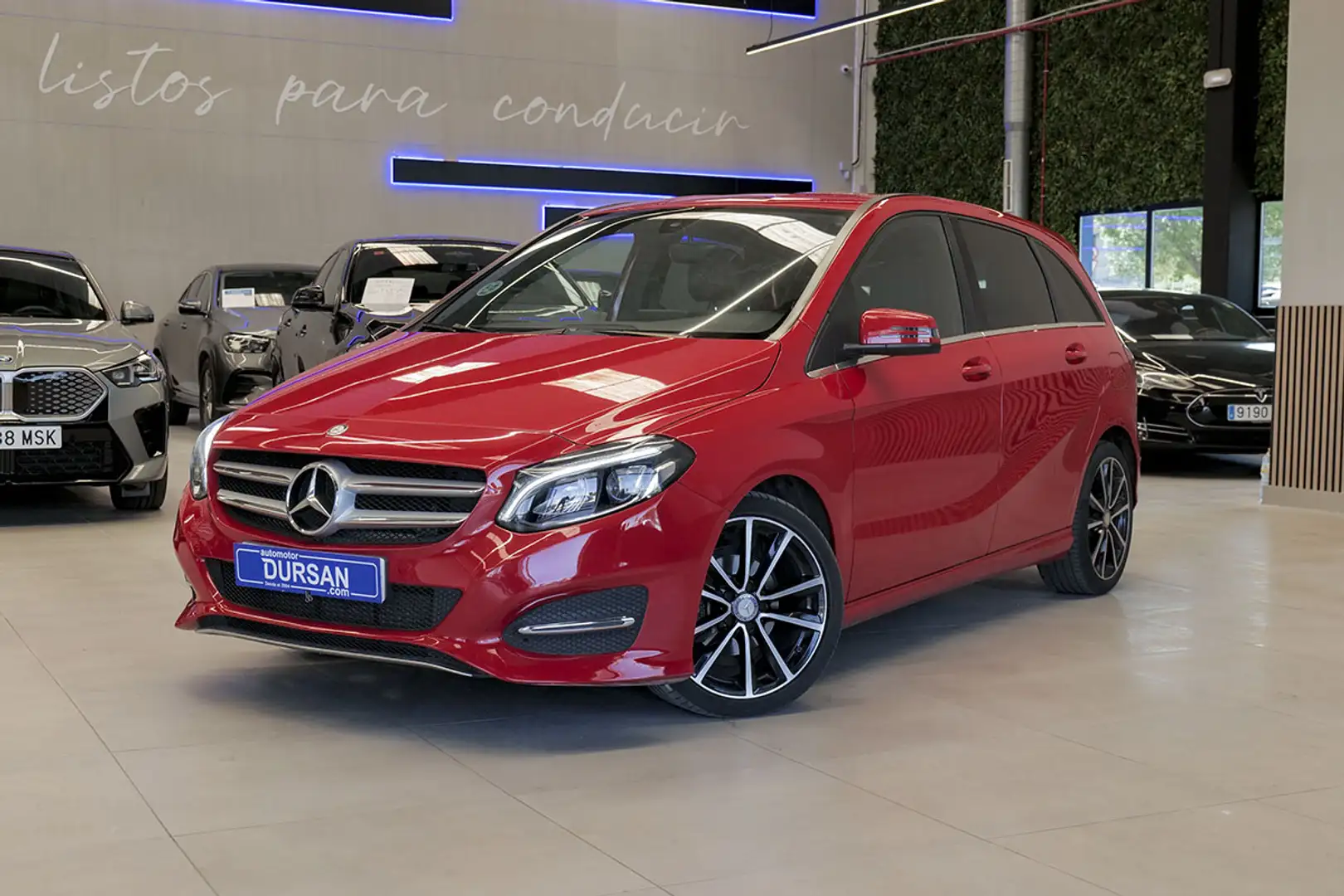 Mercedes-Benz B 180 180d 7G-DCT - 1