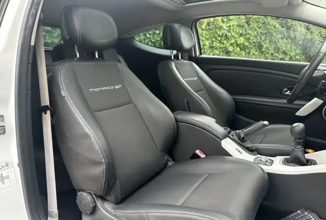Renault Megane view 13