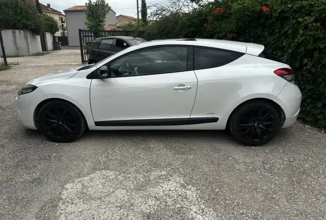 Renault Megane view 2