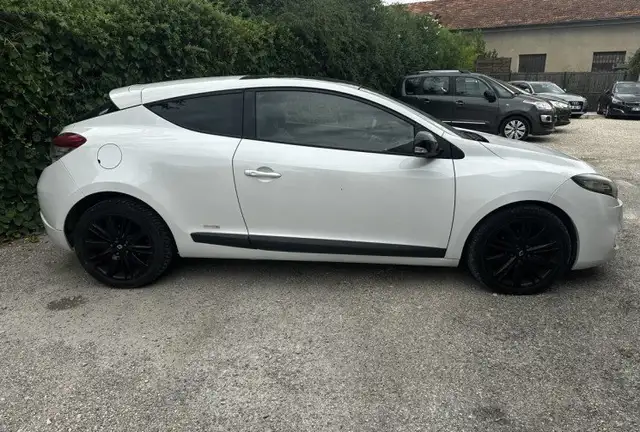 Renault Megane view 6