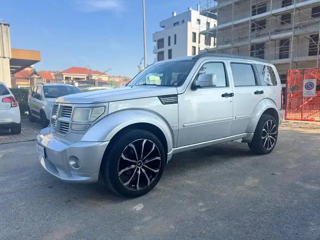 Dodge Nitro 4.0 V6 R T 4wd auto