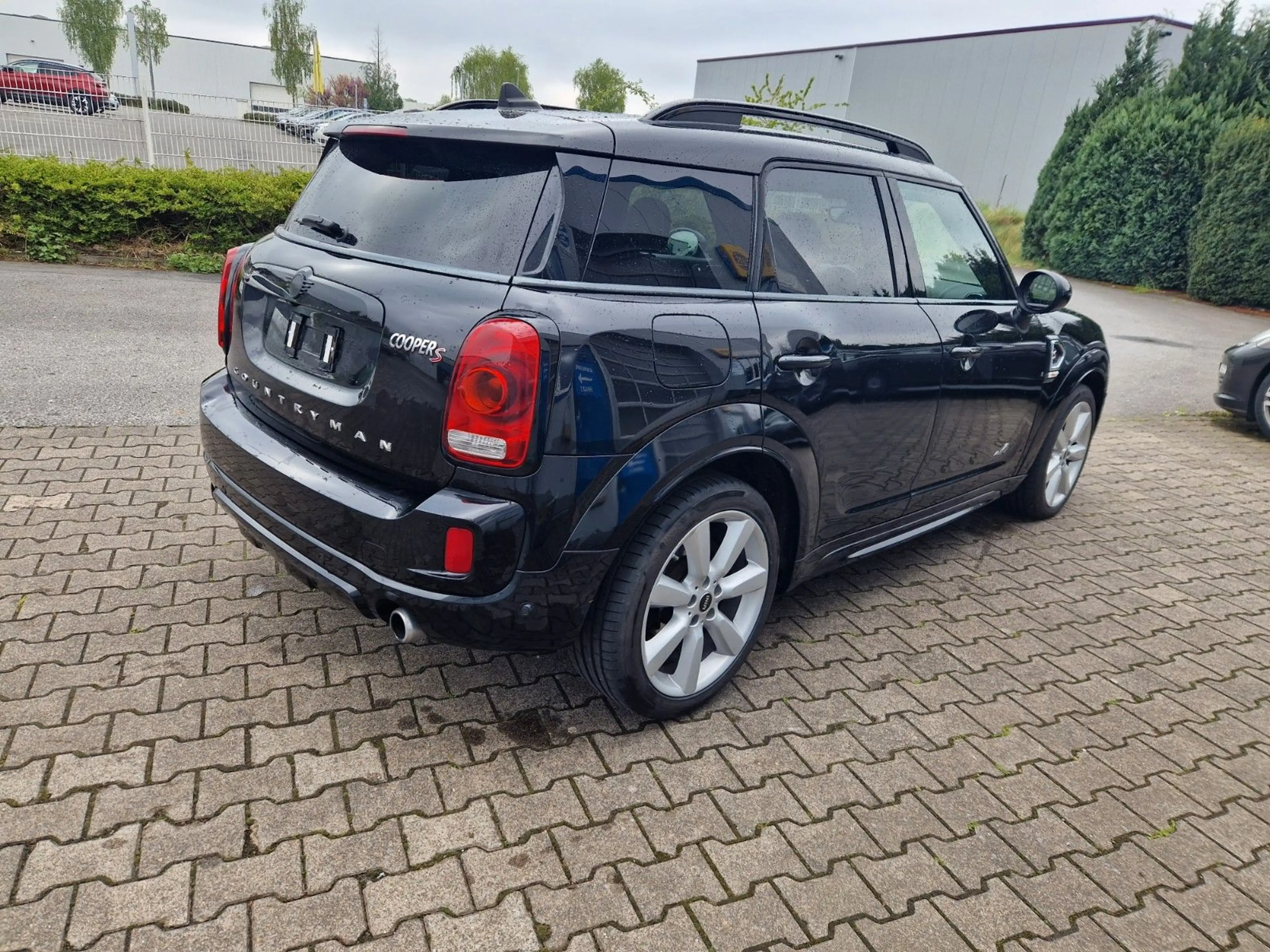 MINI Cooper S Countryman Cooper S **ALL-4; PANORAMA; HUD; BLACK; KAMERA** — photo 3