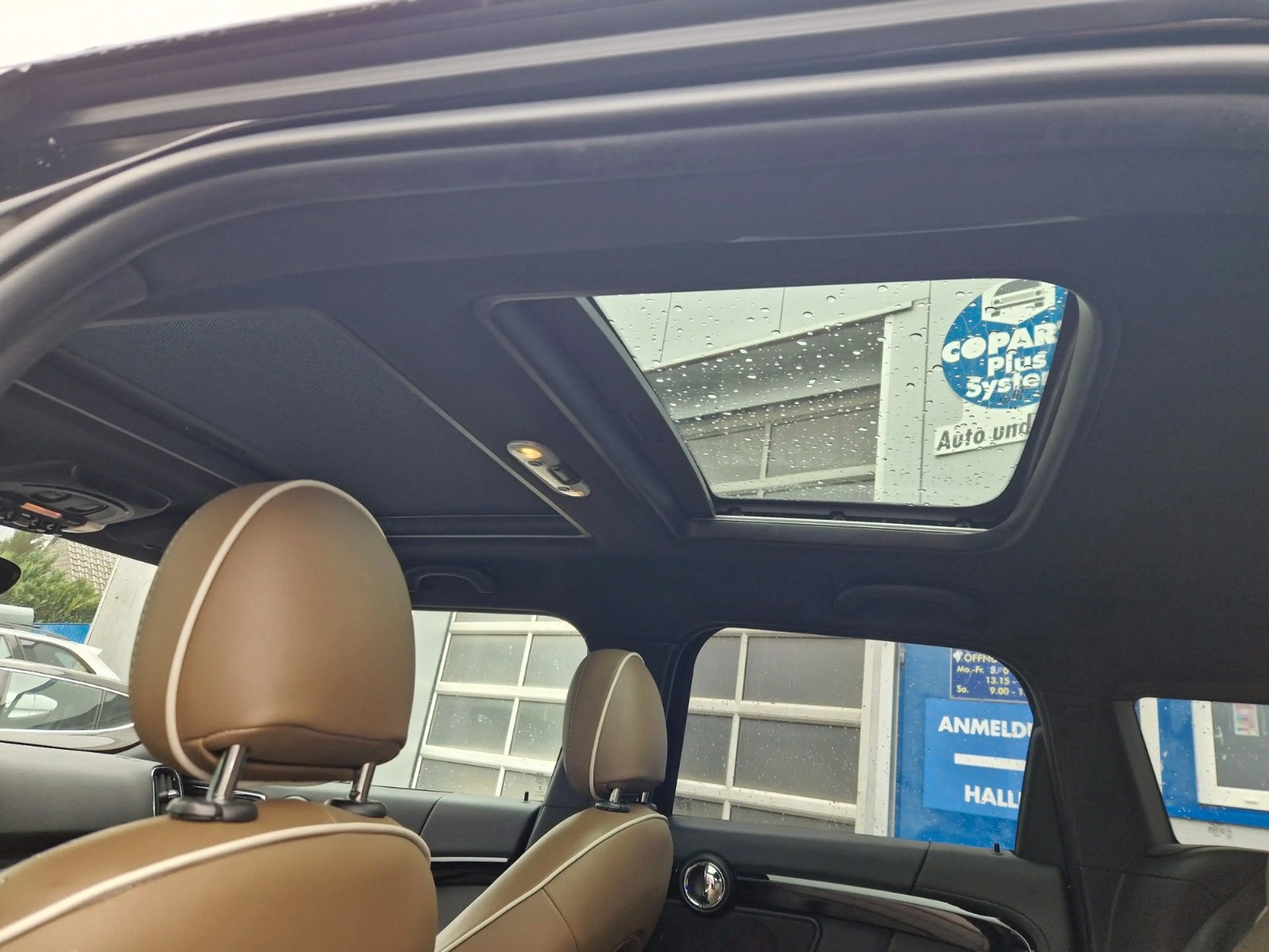 MINI Cooper S Countryman Cooper S **ALL-4; PANORAMA; HUD; BLACK; KAMERA** — photo 11