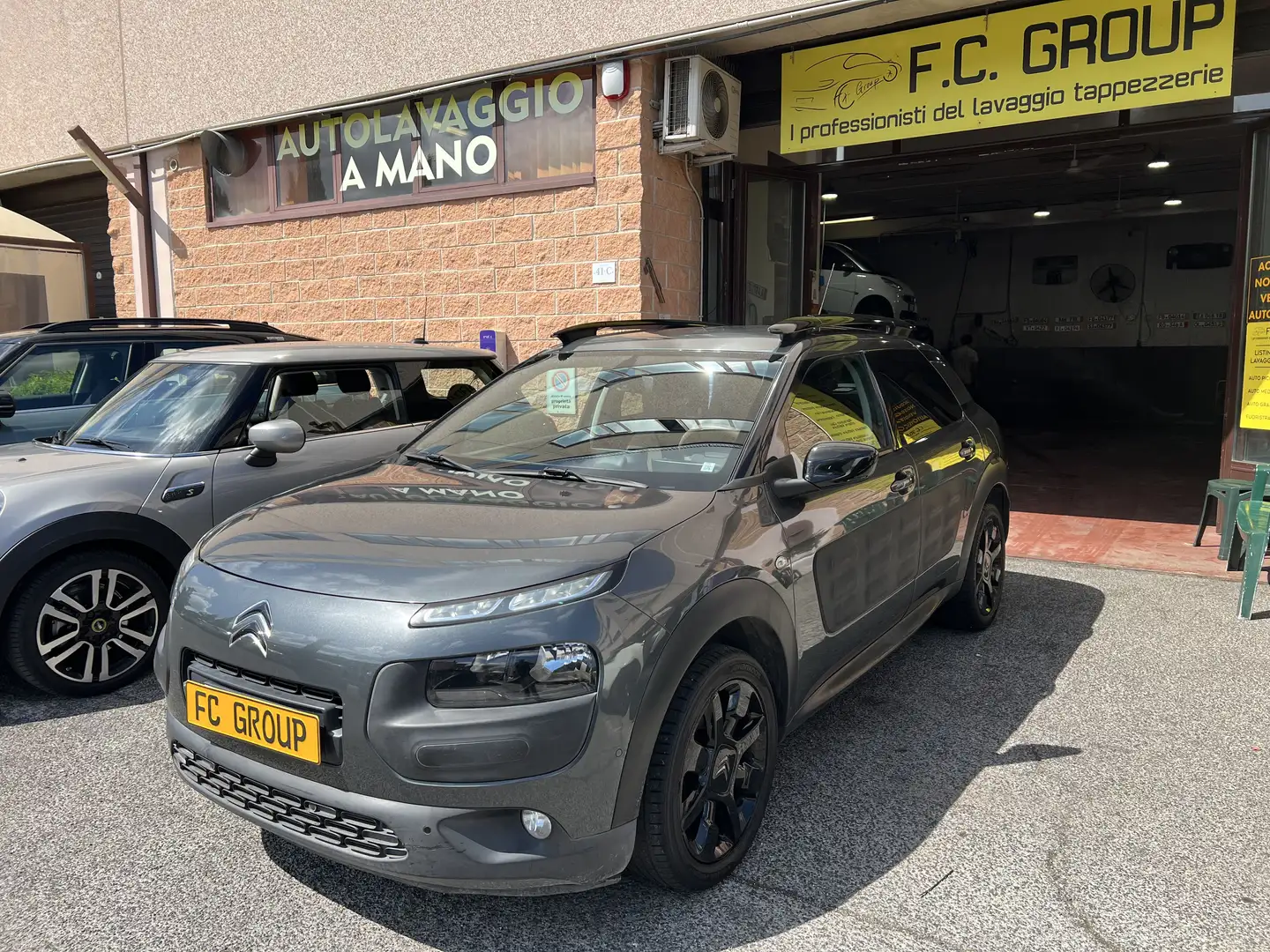 Citroen C4 C4 Cactus 2014 Cactus *motore sostituito* Grigio - 1