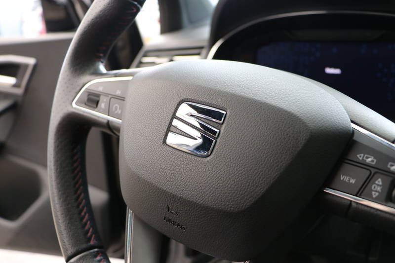 SEAT Arona 1.0 TSI FR Business Intense LED / Adaptive / Trekh — photo 26