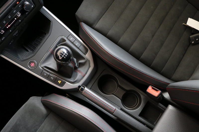 SEAT Arona 1.0 TSI FR Business Intense LED / Adaptive / Trekh — photo 40