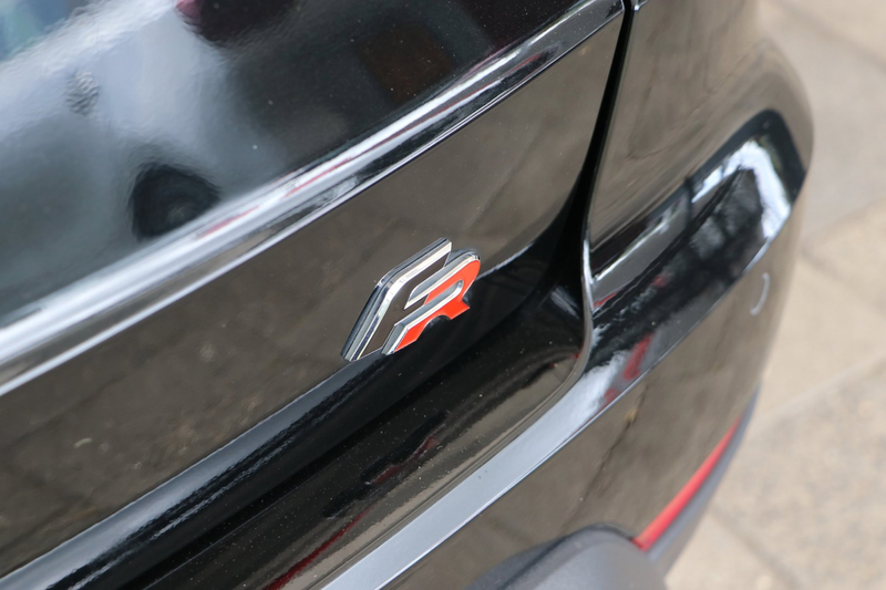 SEAT Arona 1.0 TSI FR Business Intense LED / Adaptive / Trekh — photo 12